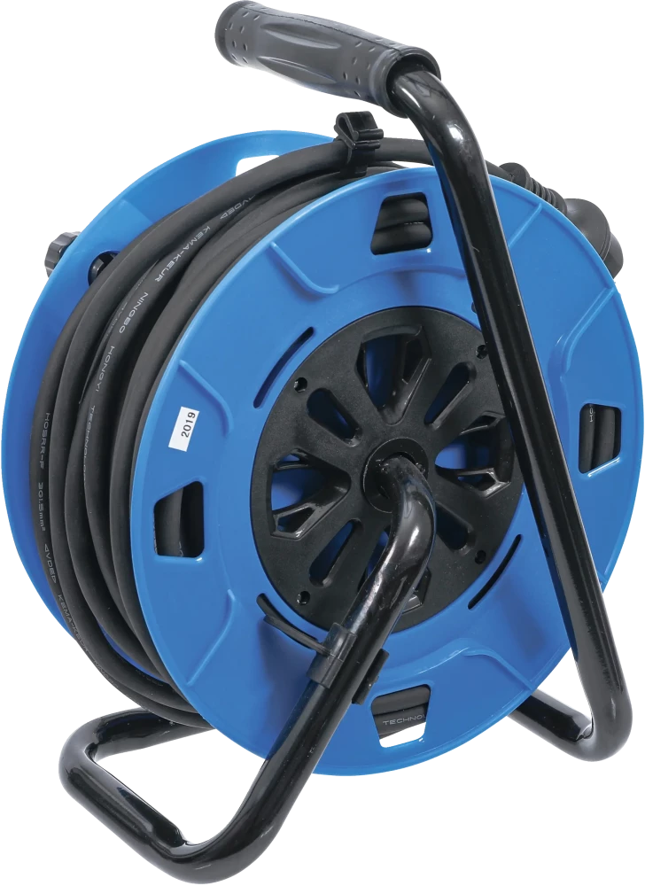 Bobina de cabos | 25 m | 3 x 1,5 mm² | 4 tomadas com tampa | IP 44 | 3500 W