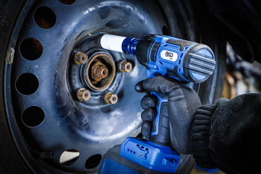 Chave de impacto a bateria | sem escovas | 12,5 mm (1/2") | 400 Nm | 18 V | sem bateria