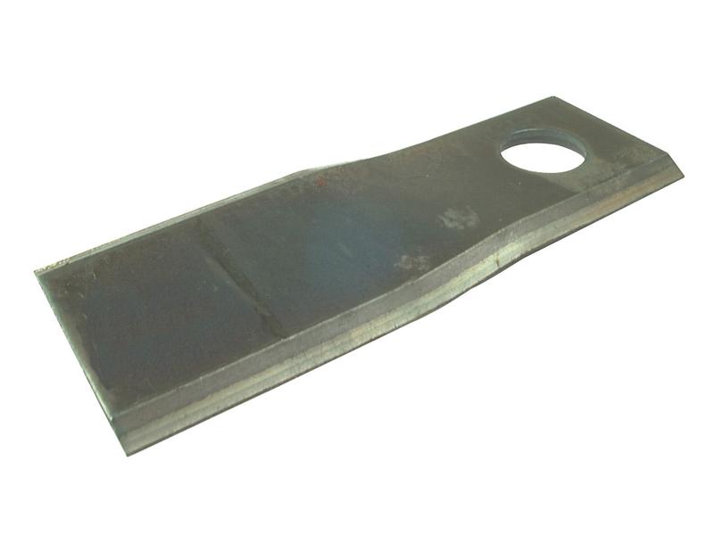 Faca - Twisted blade, top edge sharp - 122x45x4mm - Orifício Ø18.25mm - Esq. - para Kuhn, Claas, New Holland, John Deere Aplicavel em: 564.512.00 (S.77062)