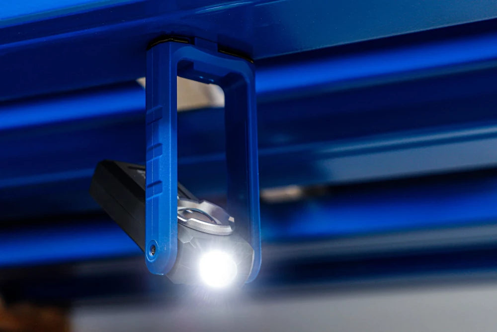 Luz de oficina LED COB com íman e gancho | articulada | com função de carga indutiva